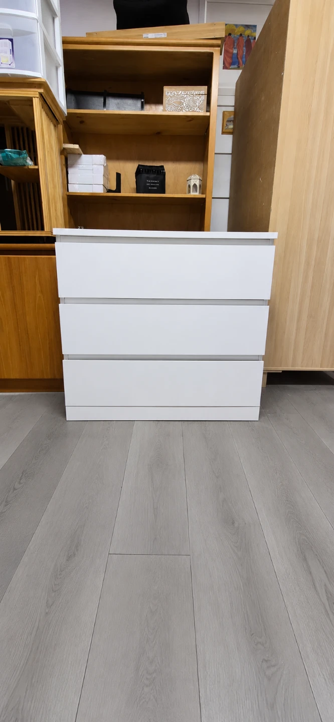 White 3-Drawer Dresser - photo 4