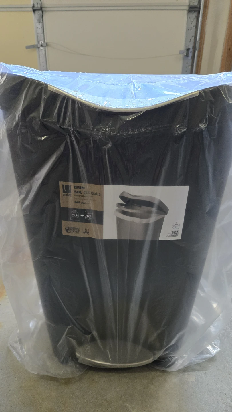 Brand new 50L UMBRA black step garbage can