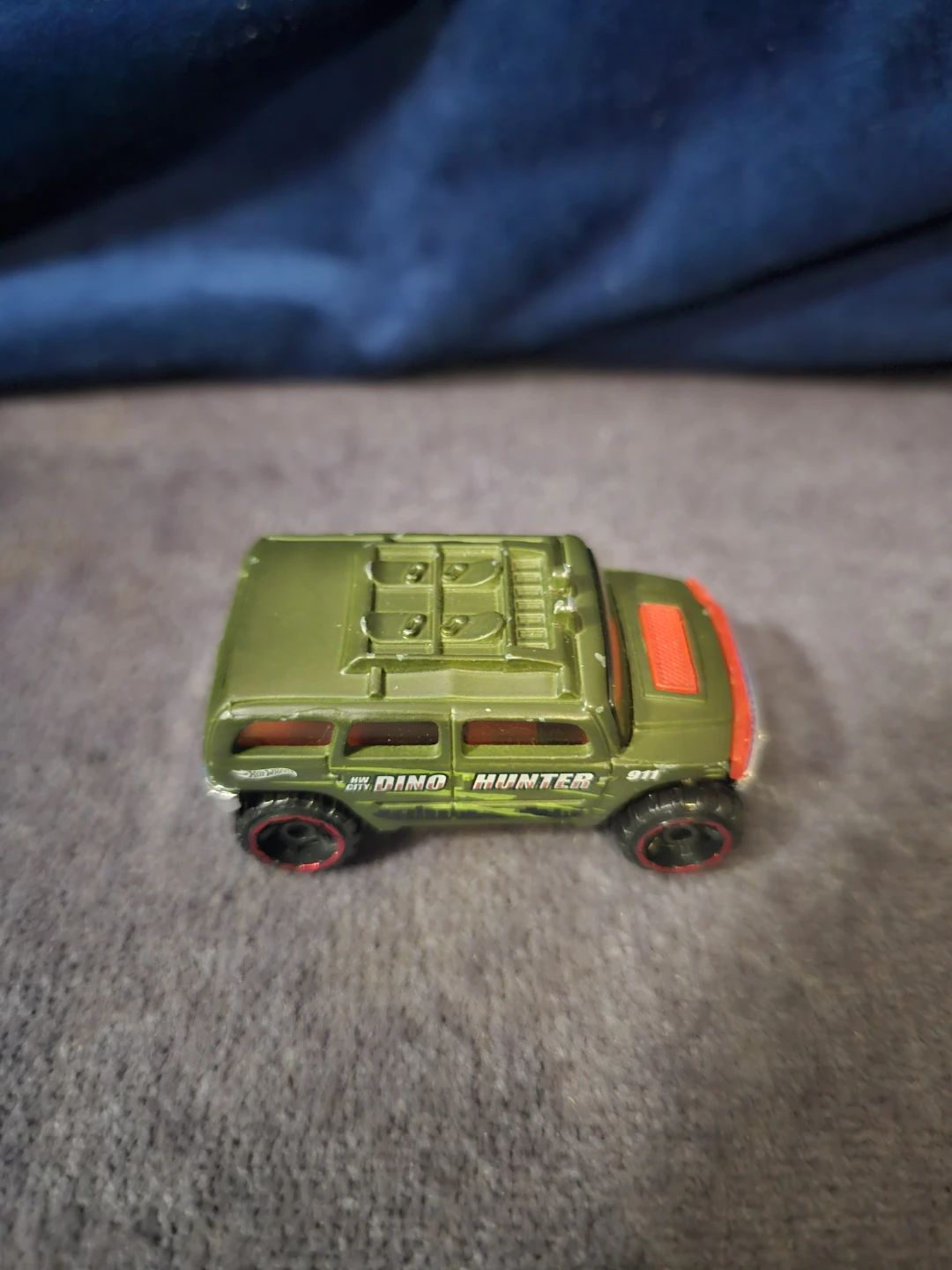 Hot Wheels Dino Hunter Rocker 4x4 - photo 2