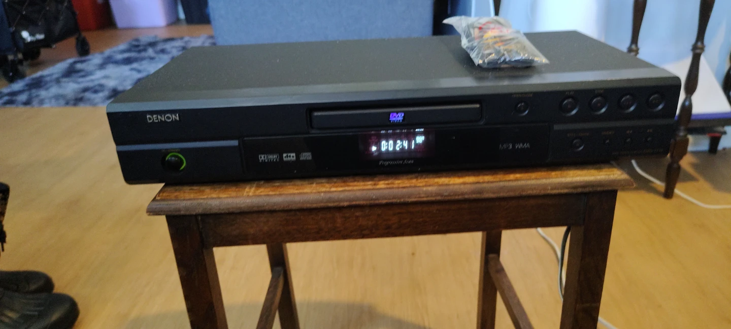 Denon DVD-1710 Progressive Scan DVD Player