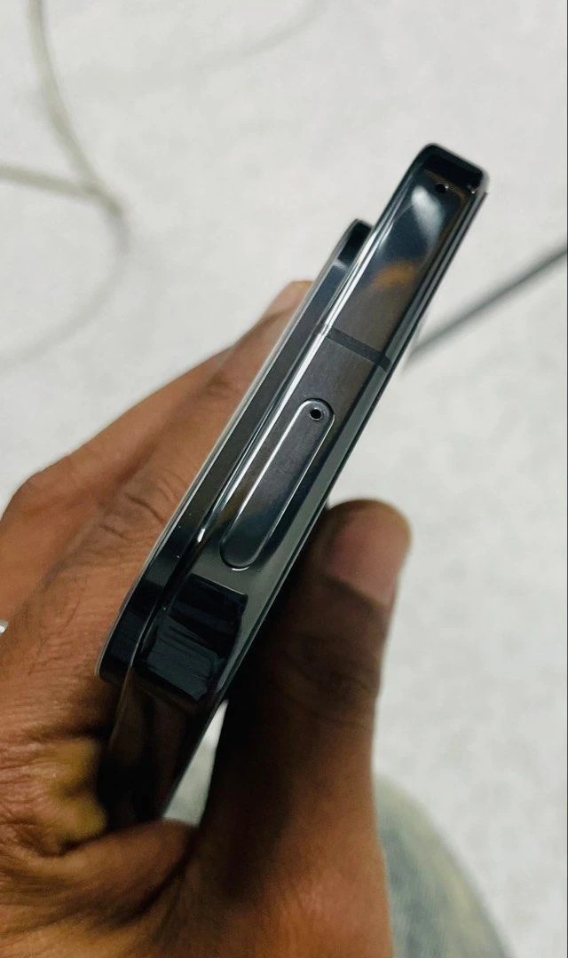 Google.Pixel .10.5G.128GB Unlocked ...... - photo 4