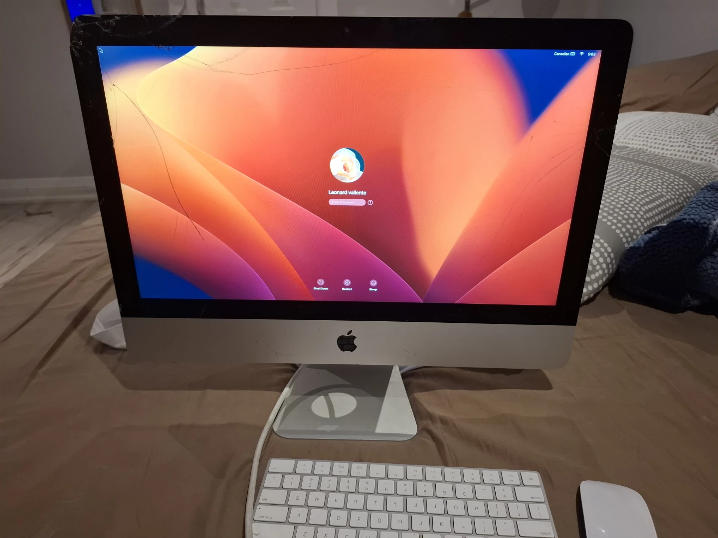Apple iMac Desktop Computer (rush sell)