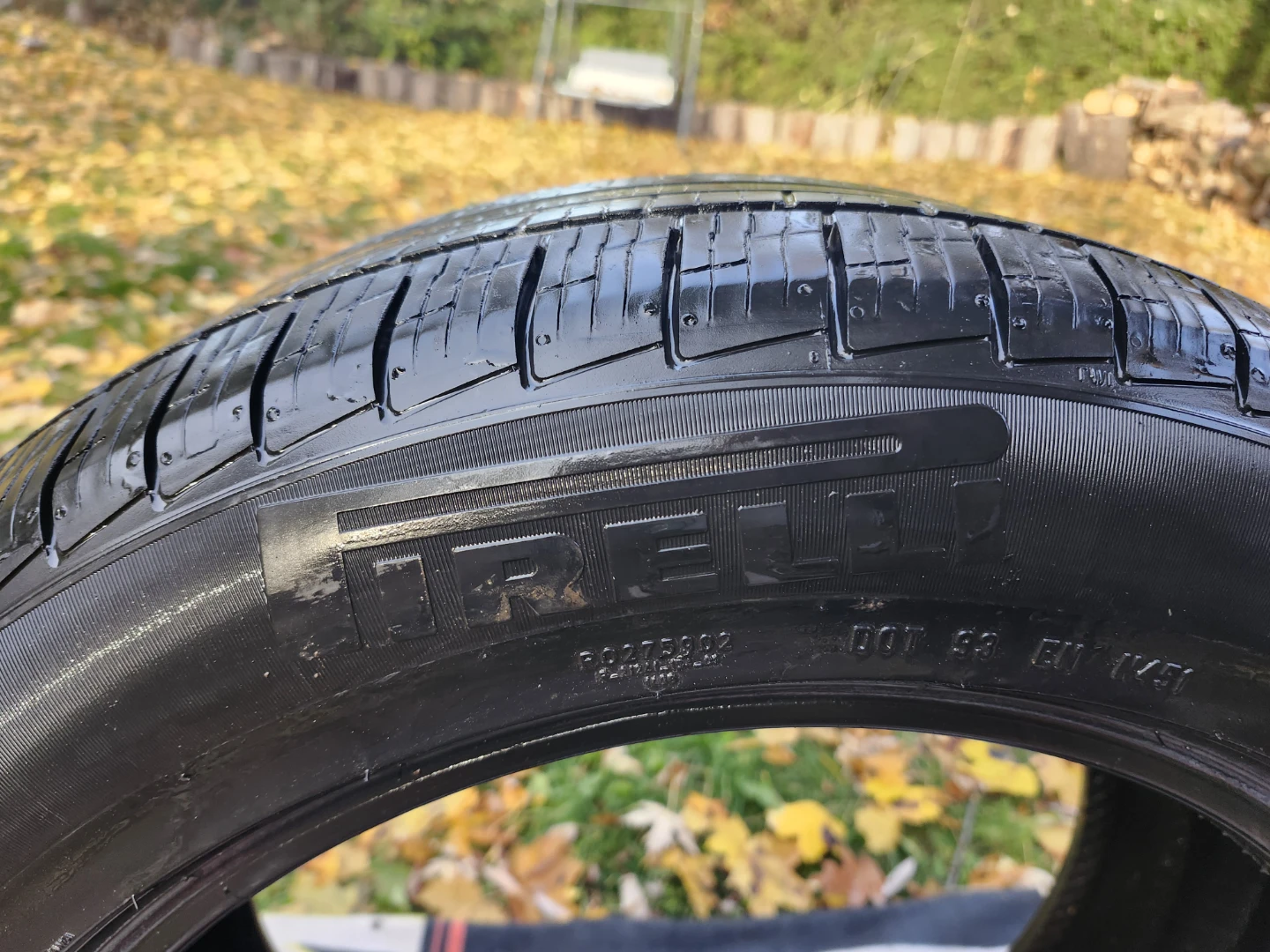 Pirelli 225/55R17 Tire - photo 2