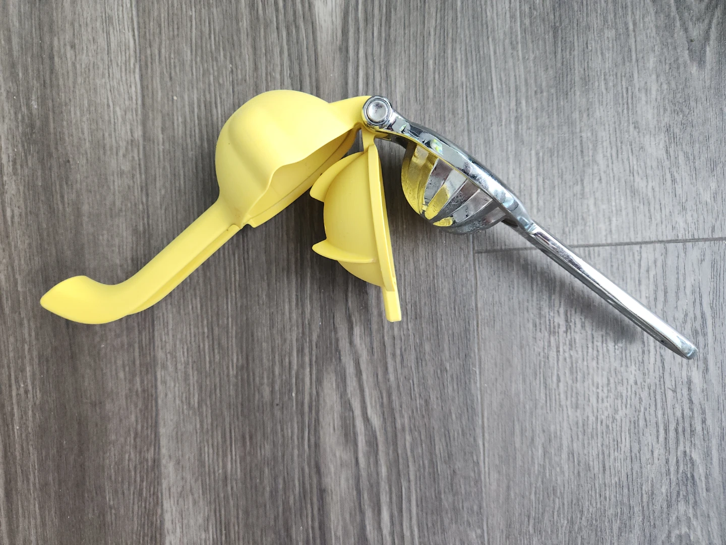 Manual Citrus Juicer - photo 3