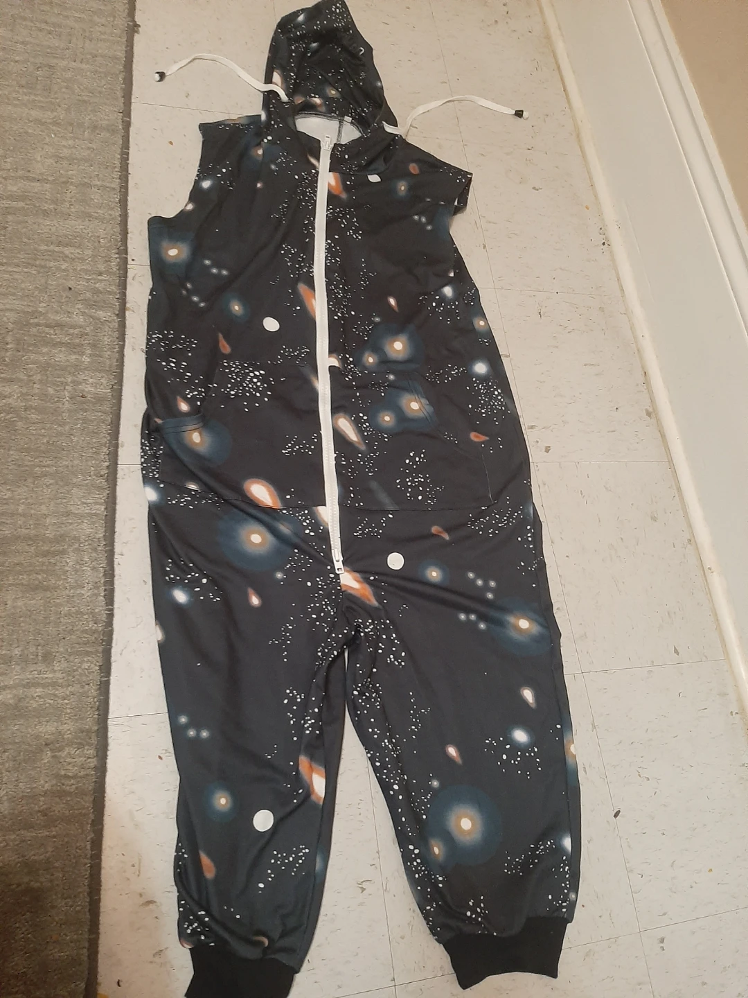Sleeveless Hooded Space Print Onesie