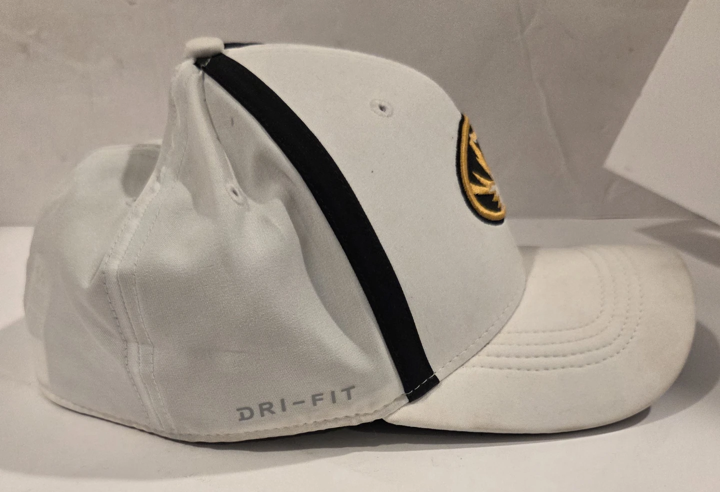Nike DRI-FIT Missouri Tigers Baseball Cap - photo 3