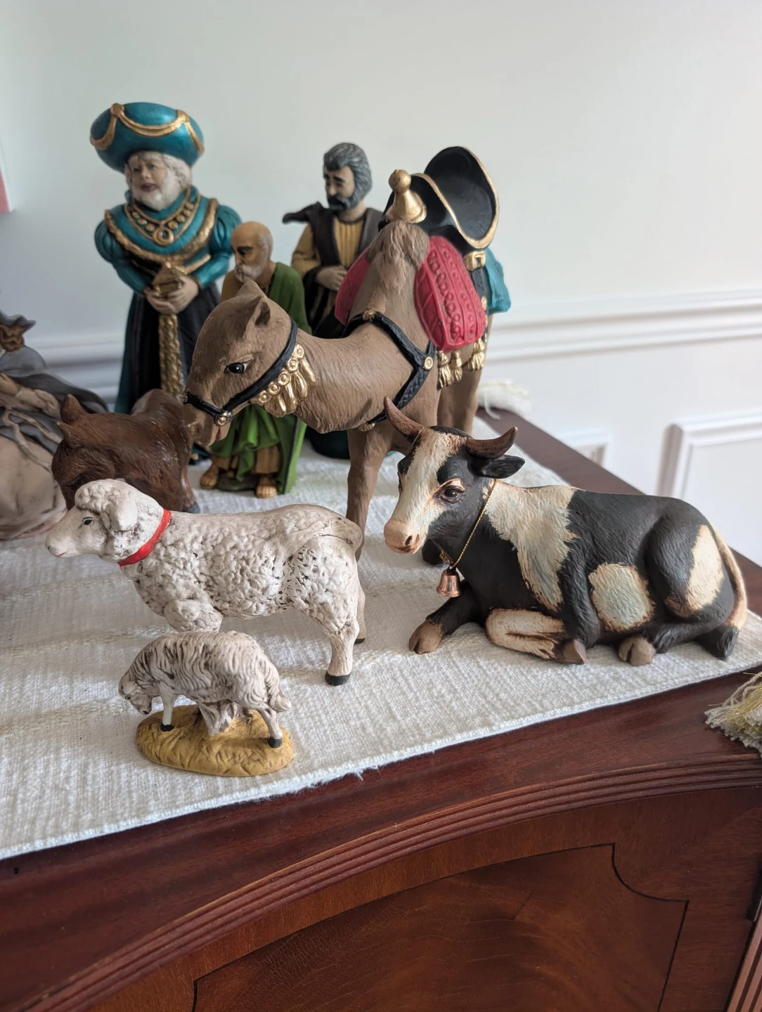 Beautiful Nativity Scene Figures Set - Christmas decoration - photo 5