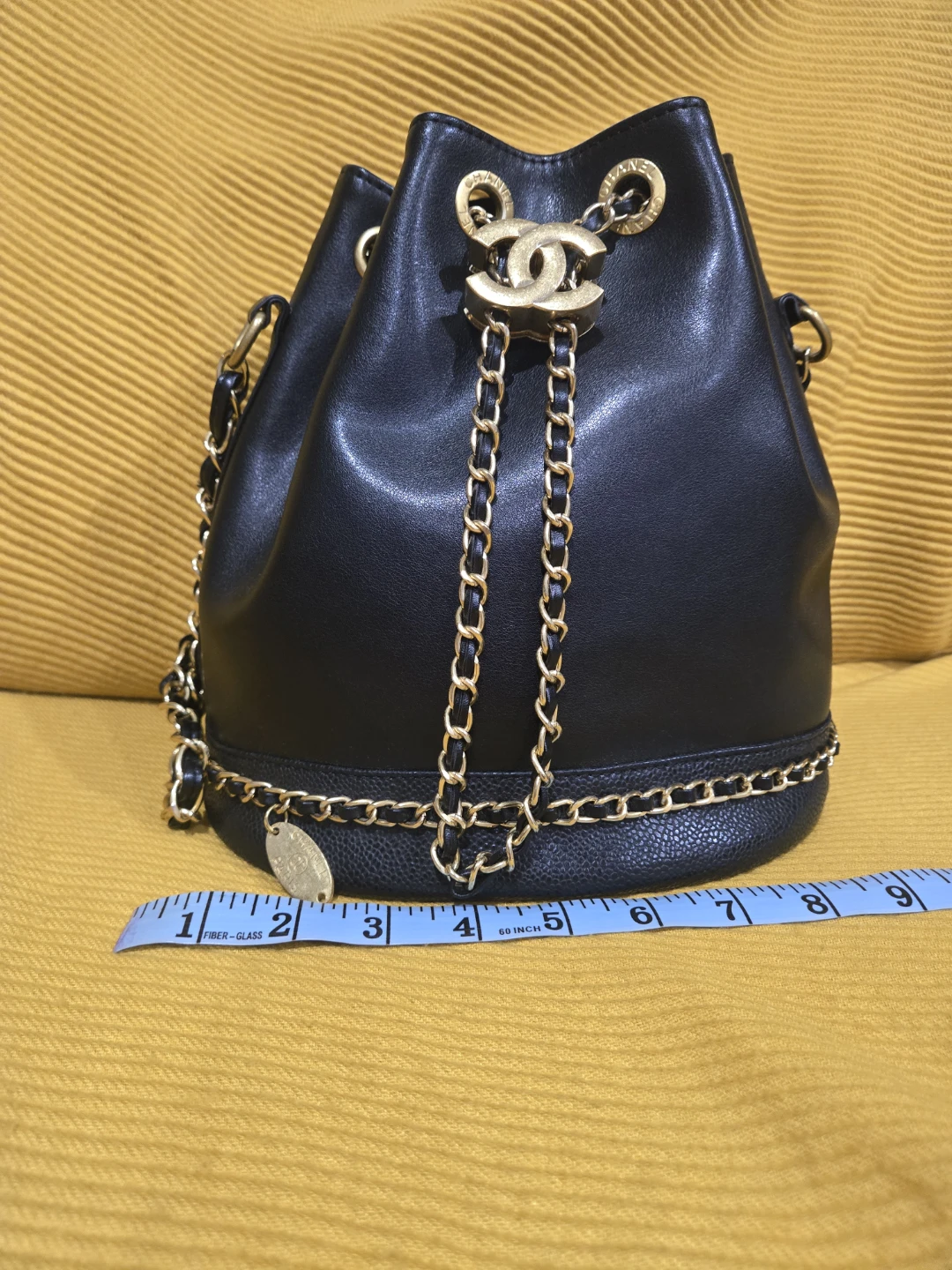 Black Bucket Bag with Gold Chain - photo 2