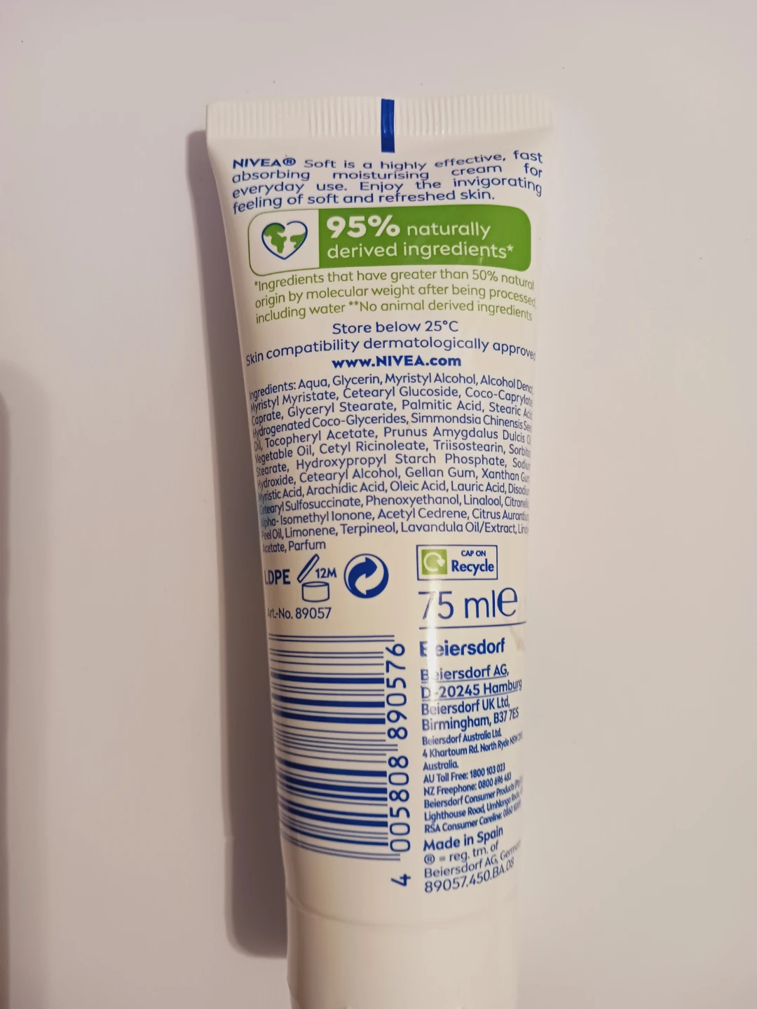 New !! NIVEA Soft Refreshingly Soft Moisturising Cream 75 ml - photo 3