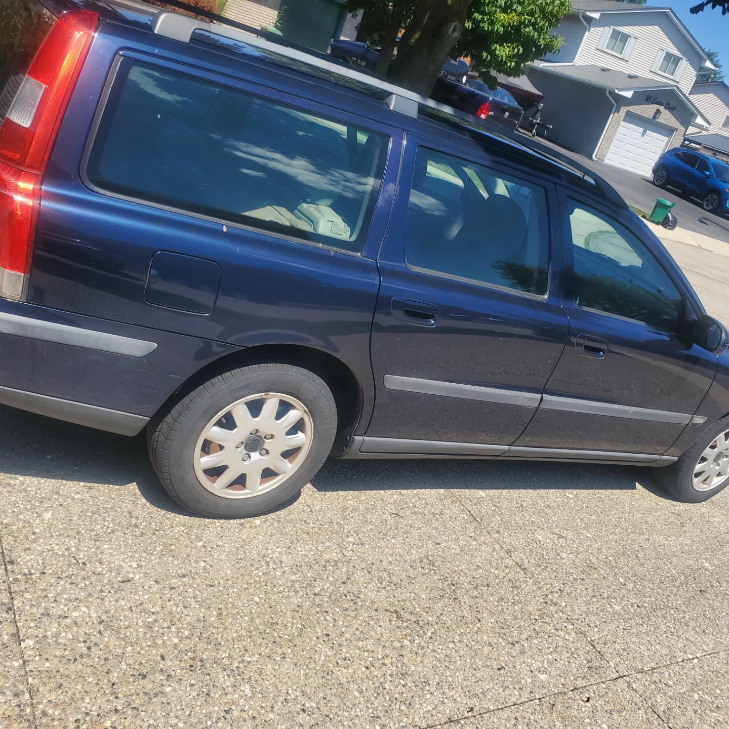 2003 Volvo V70 Wagon