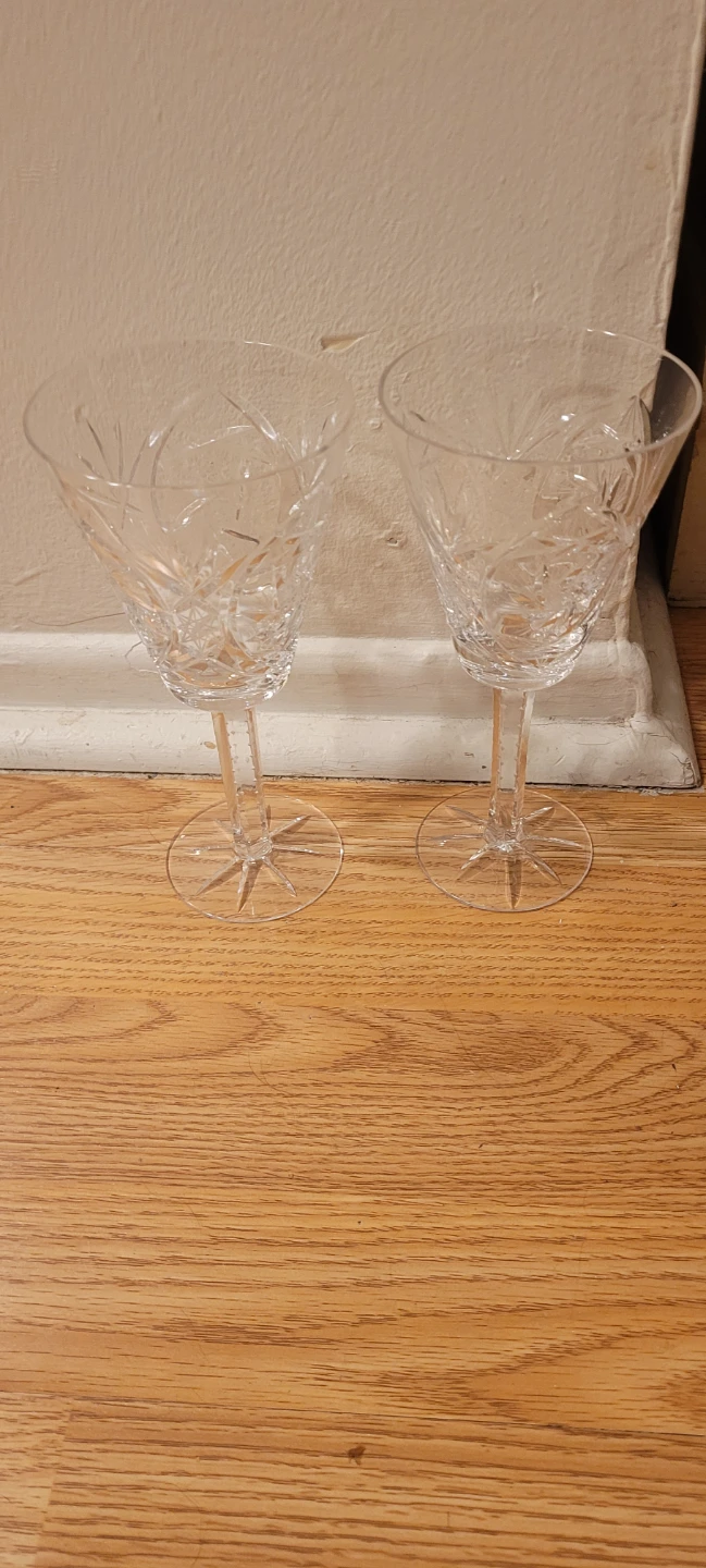 Set of 2 Crystal Wine Glasses - photo 2