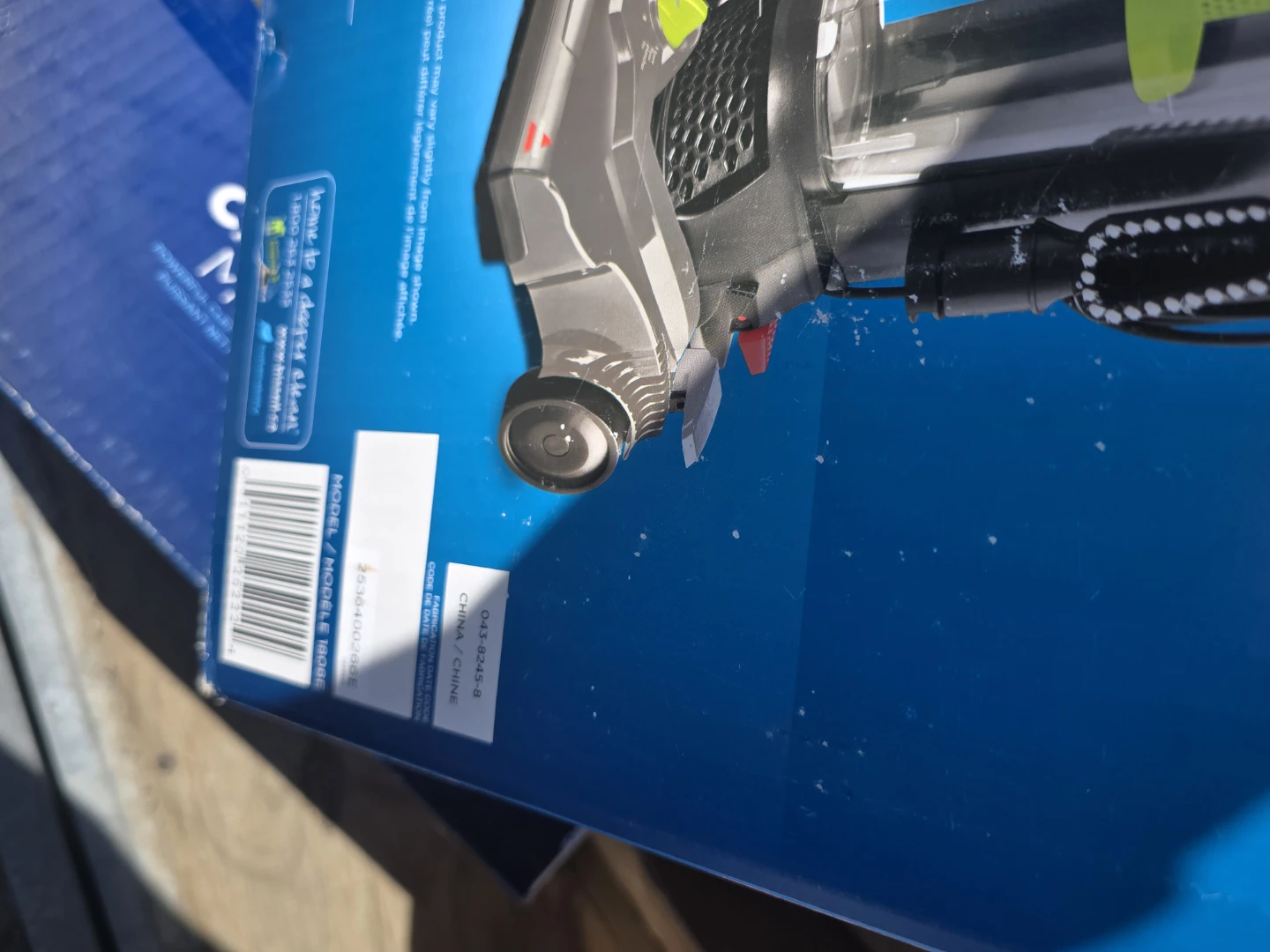 Bissell AeroSwift Compact Upright Bagless Vacuum - photo 2