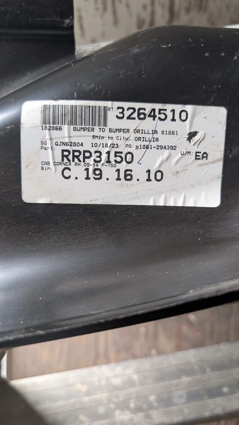 Pair of Ford F-150 Cab Corner - photo 3