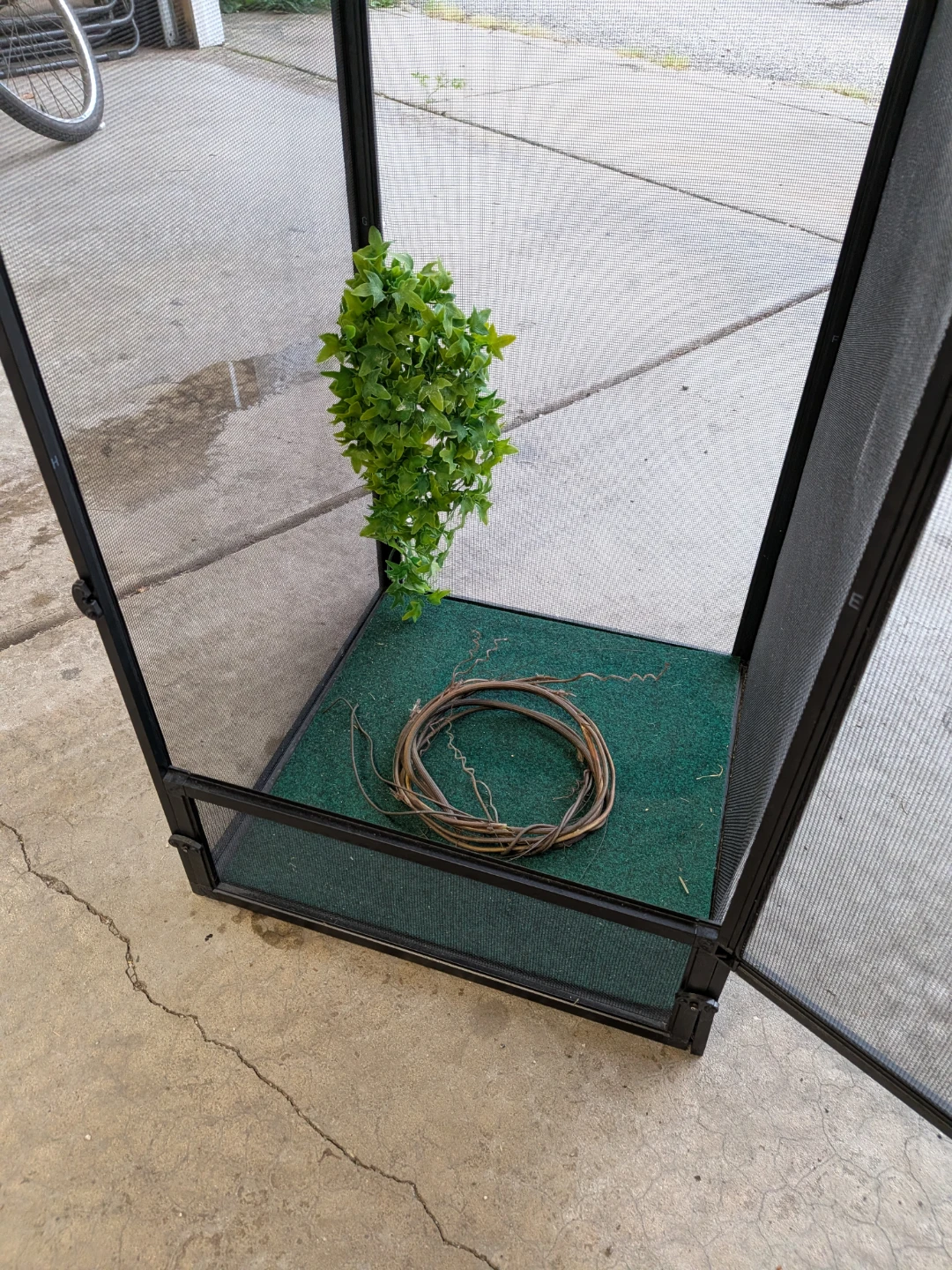 Zoo Med Chameleon Enclosure Cage - photo 3