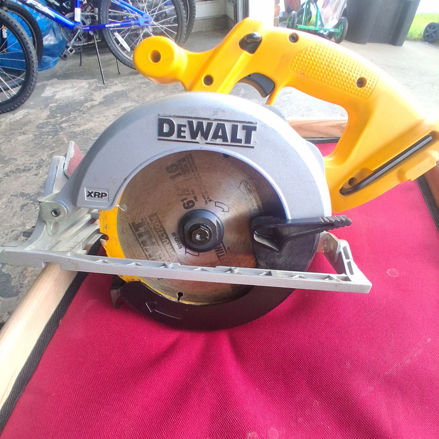DEWALT Circular Saw XRP - photo 5