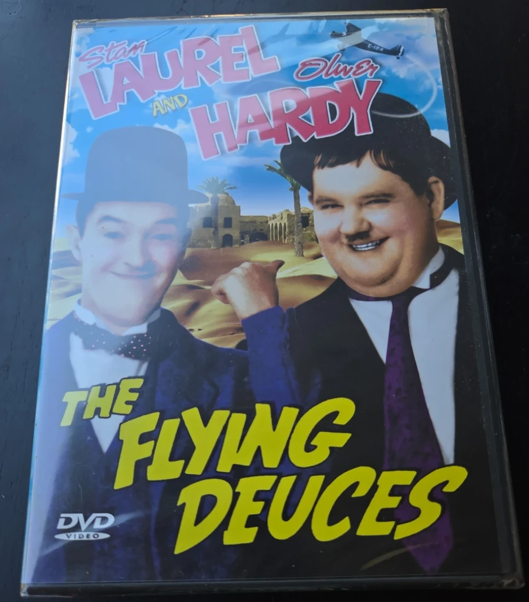 Stan Laurel & Oliver Hardy The Flying Deuces DVD - photo 4