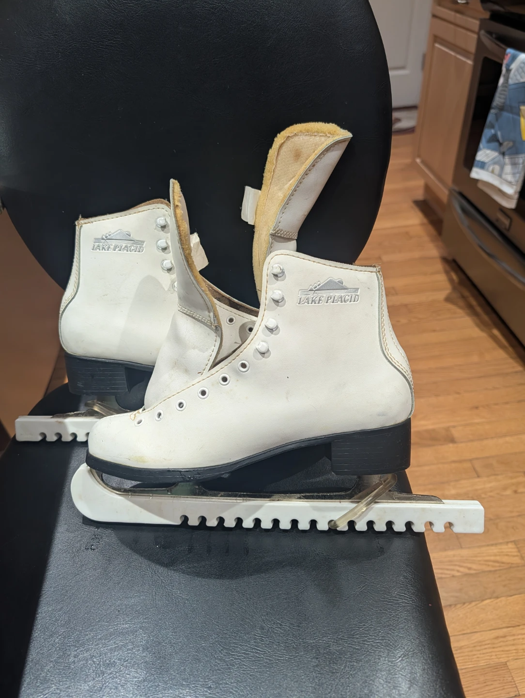 Lake Placid White Figure Skates - photo 2