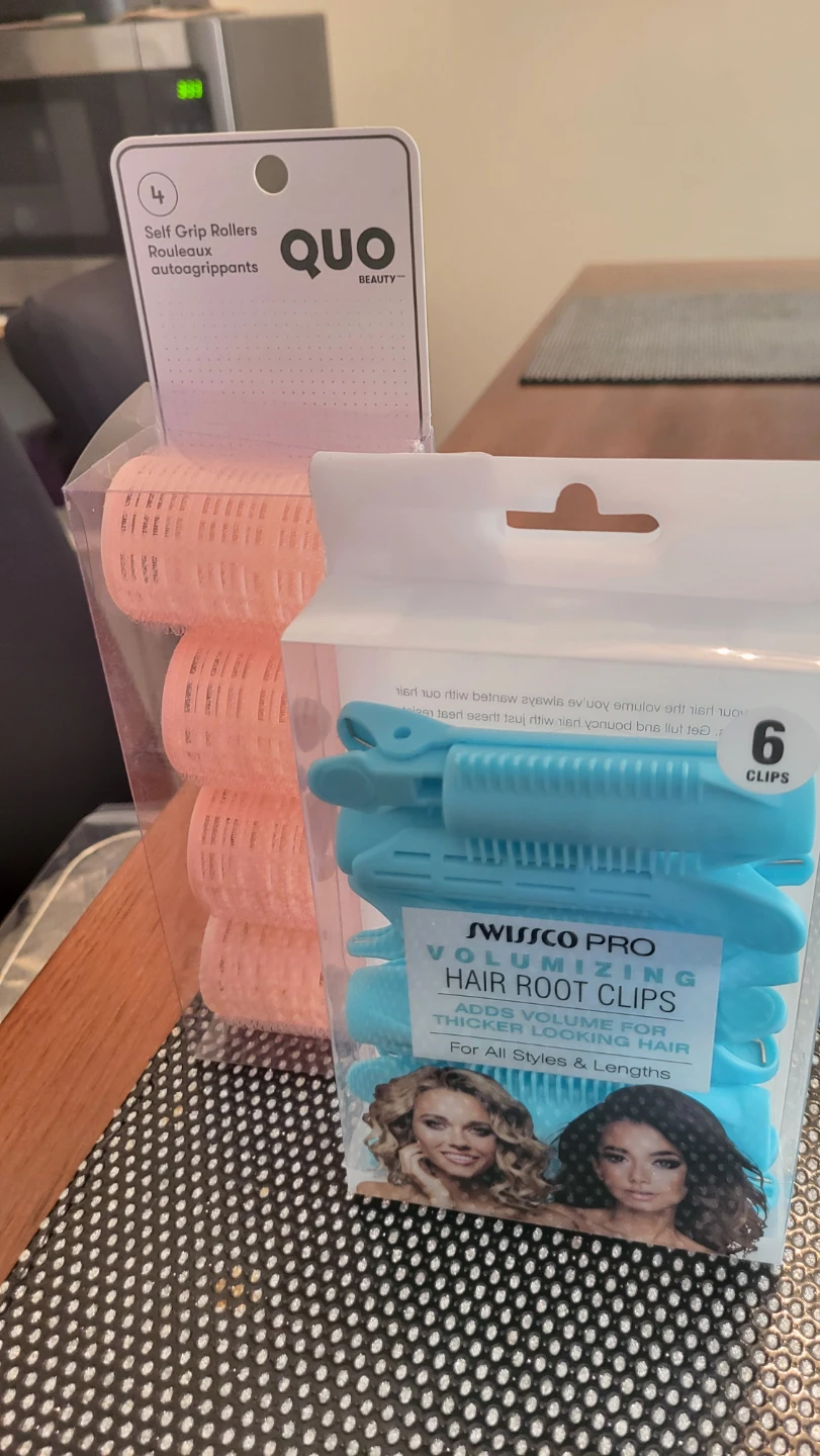 QUO Beauty Self Grip Rollers & SWISSCCO PRO Hair Root Clips