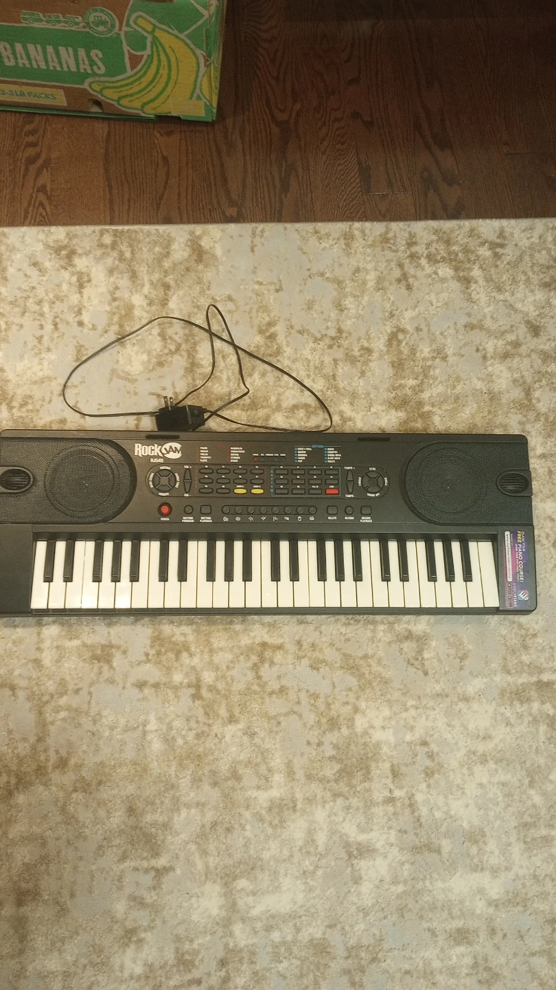 Electronic piano