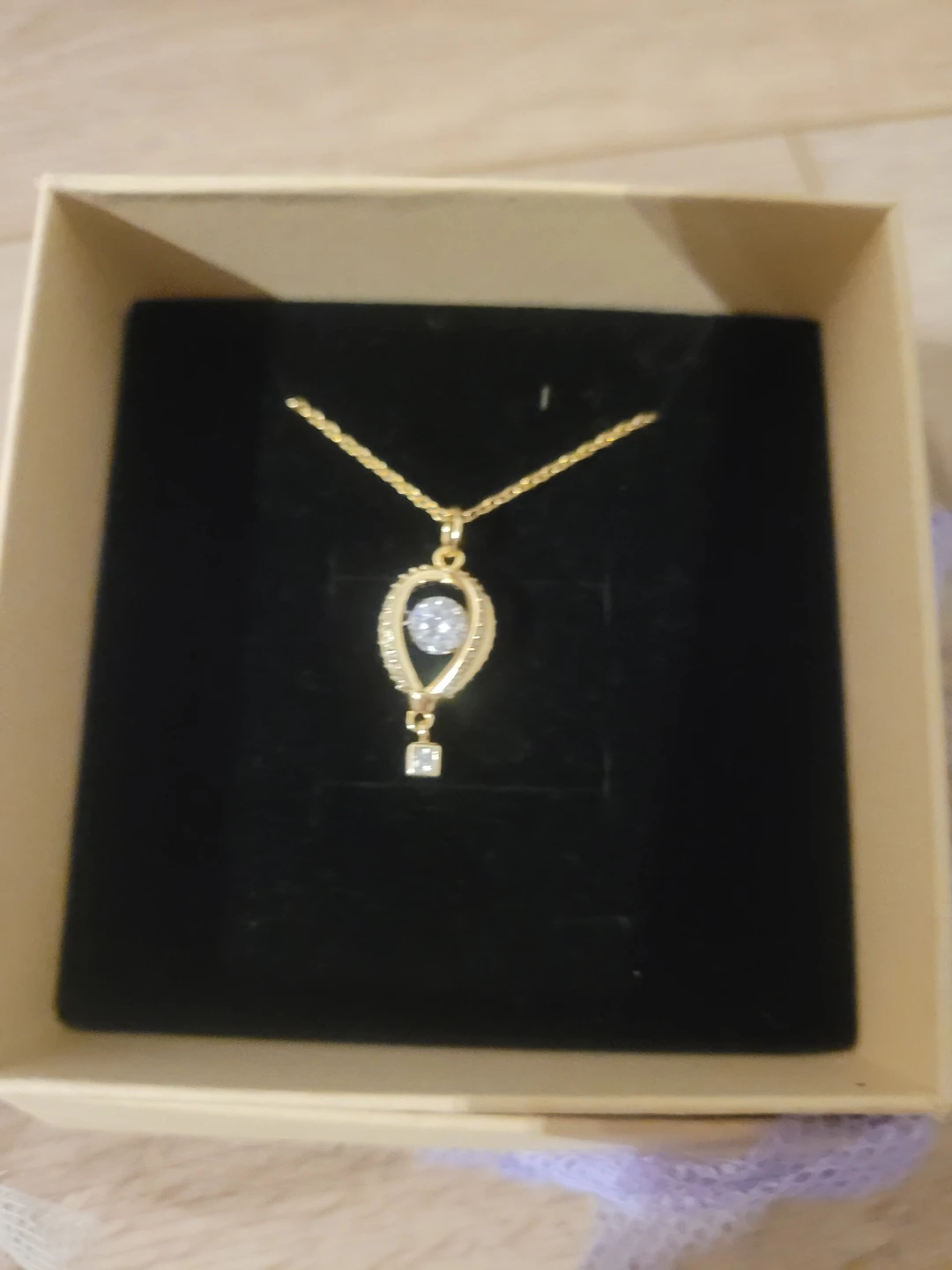 Hot Air Balloon Necklace with Crystals - photo 2