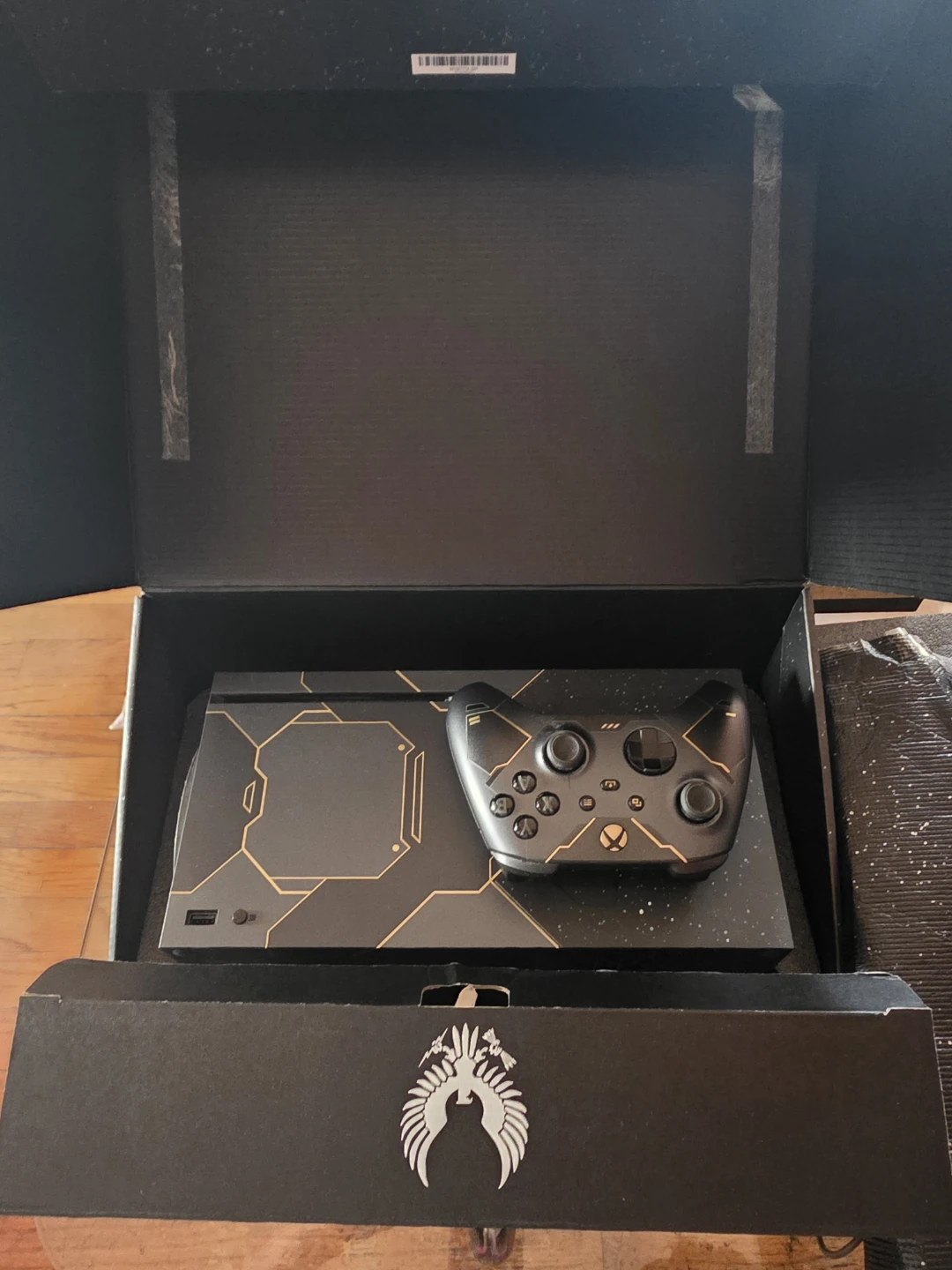 Xbox Series X Halo Infinite Limited Edition Console - photo 5