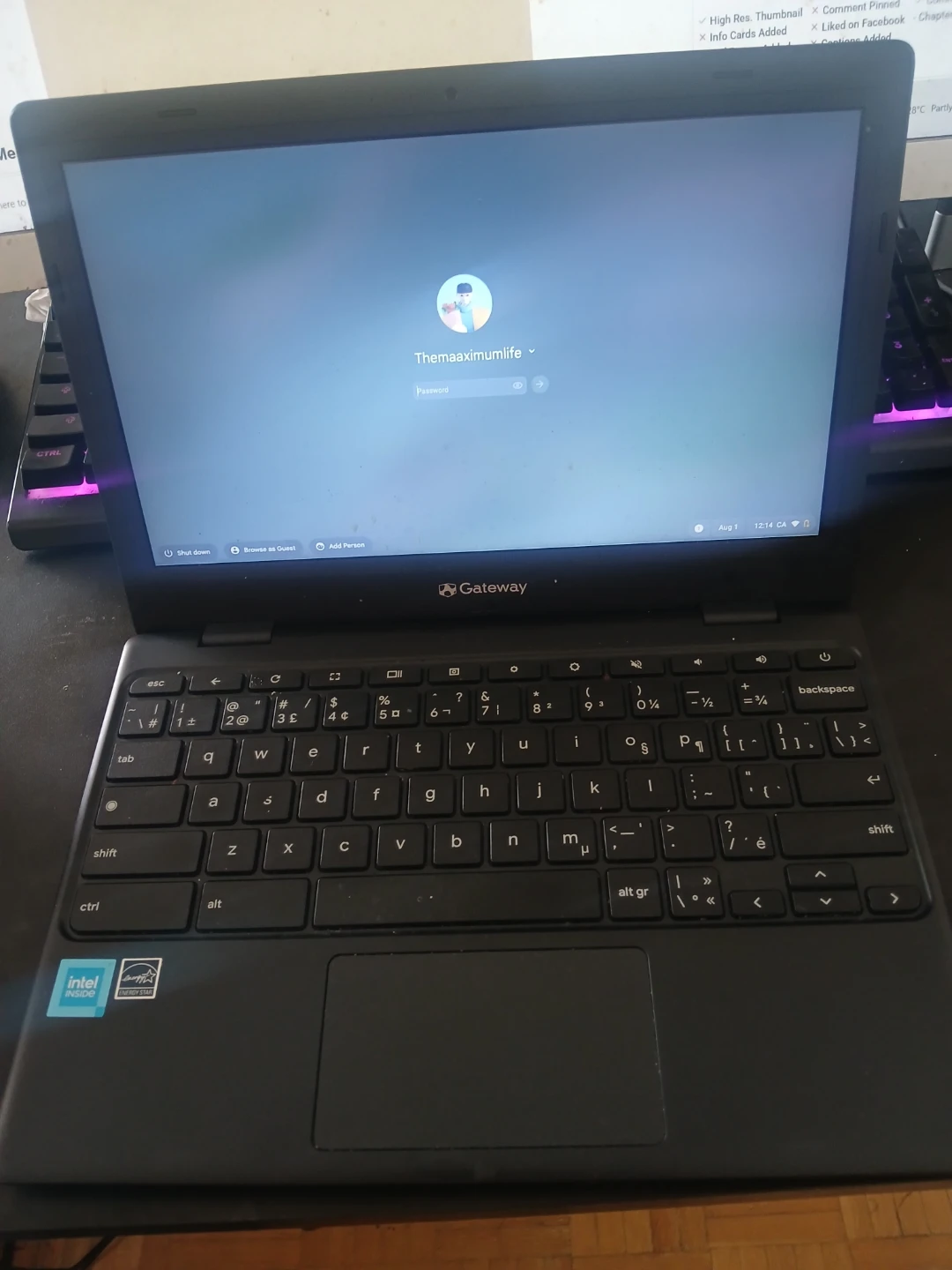 Acer Chromebook laptop, laptop bag and Logitech mouse bundle