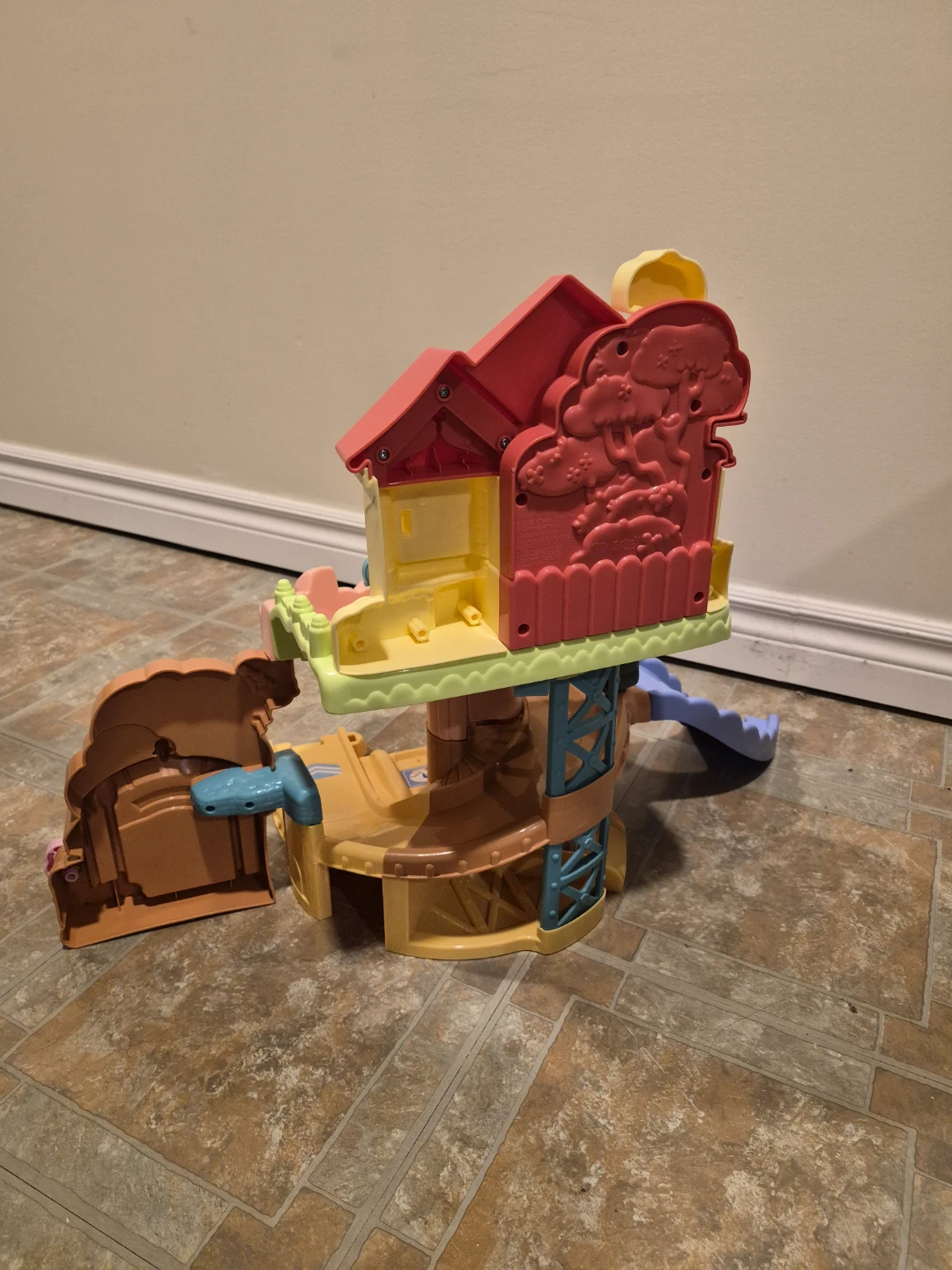 Vtech Bluey Road Trip Playset - photo 3