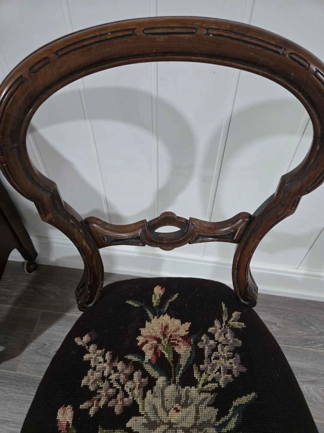 Antique Victorian Balloon Chair. Appraisal In Photos Listed. - photo 4