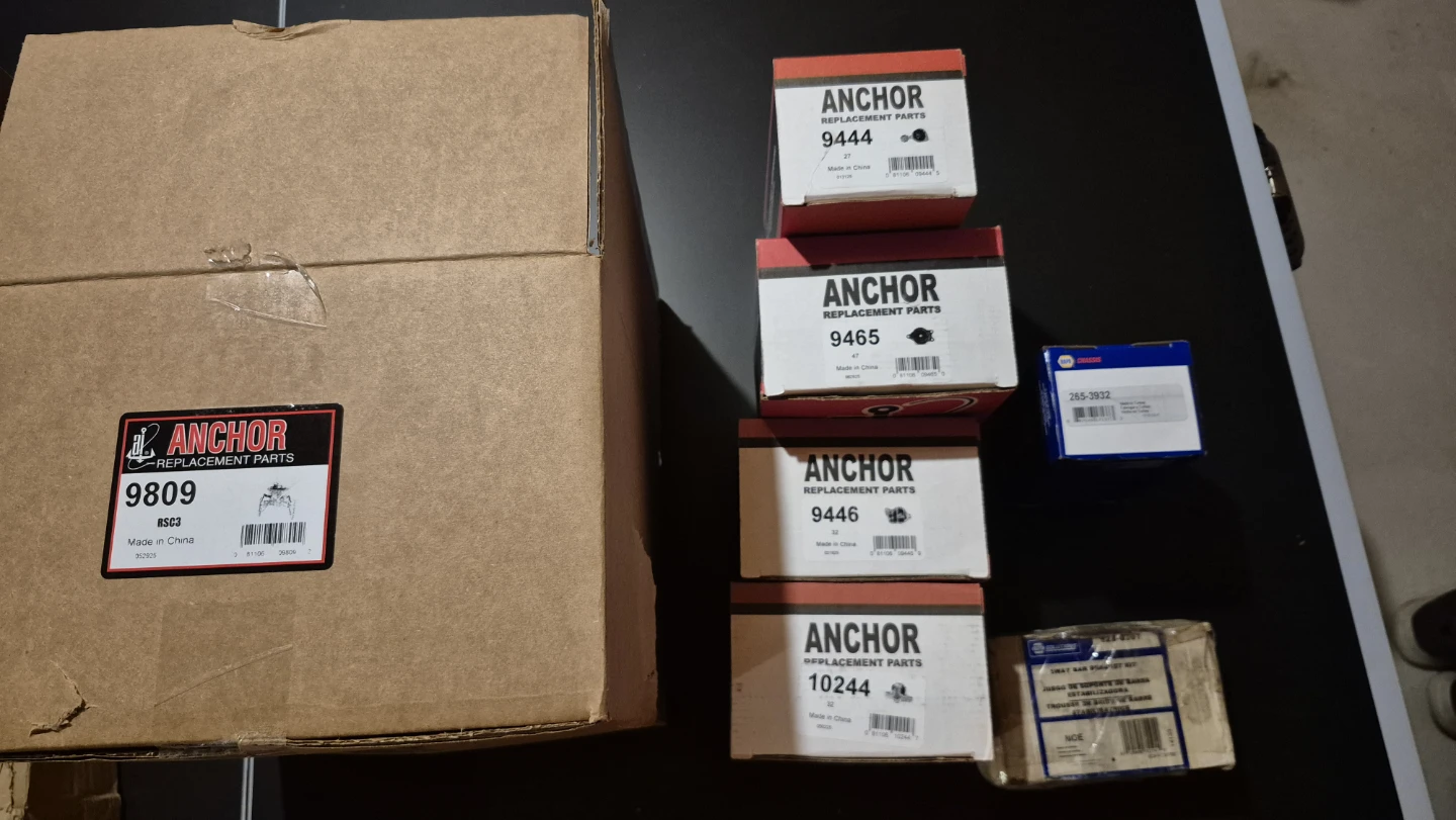 Anchor engine/ trans mount,  links,sway bar bracket, thermostats - photo 2