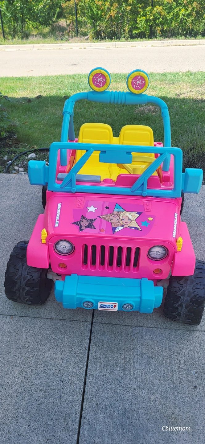 Power Wheels Barbie Jeep Wrangler Ride-On Toy - Pink - photo 2