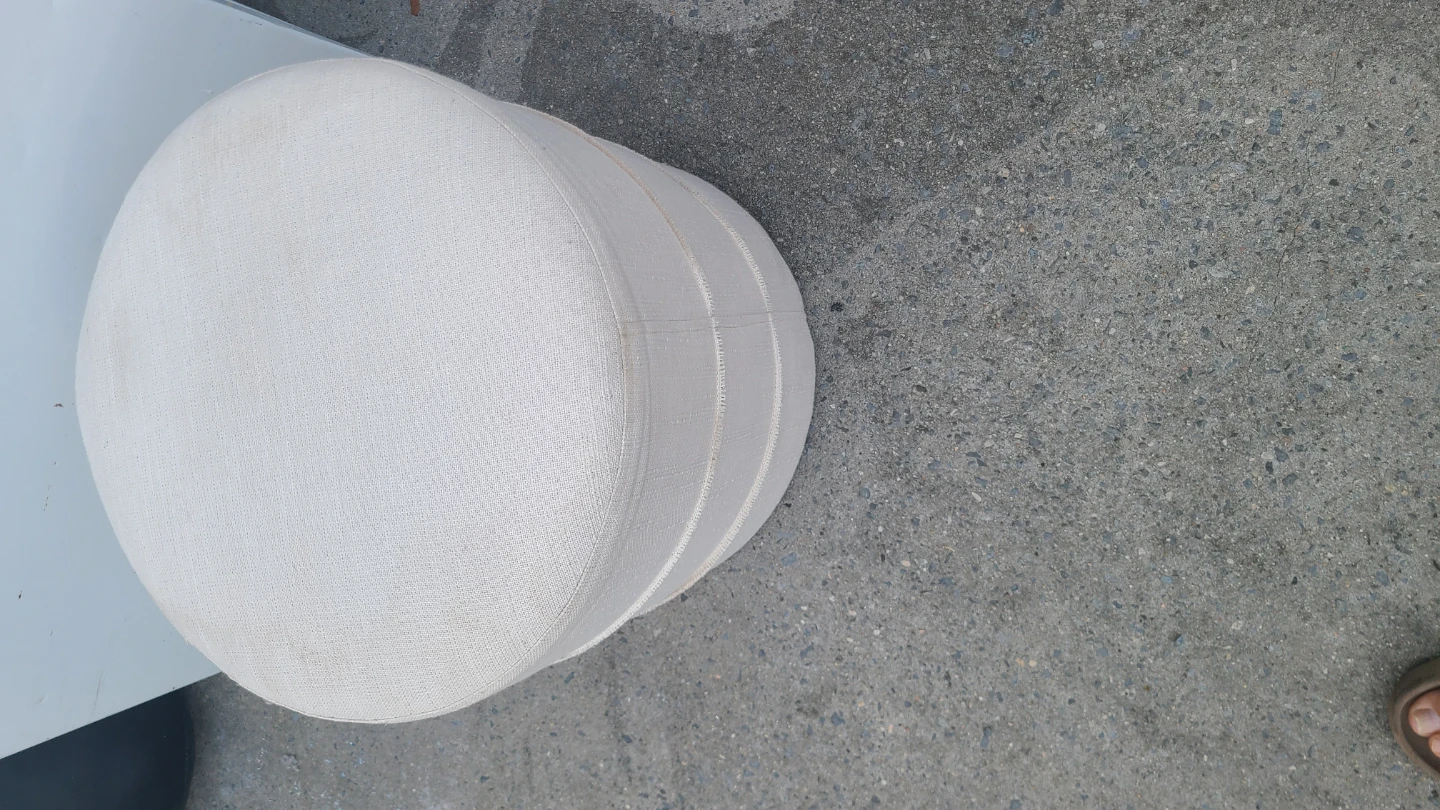 Round Ottoman Footrest - photo 2