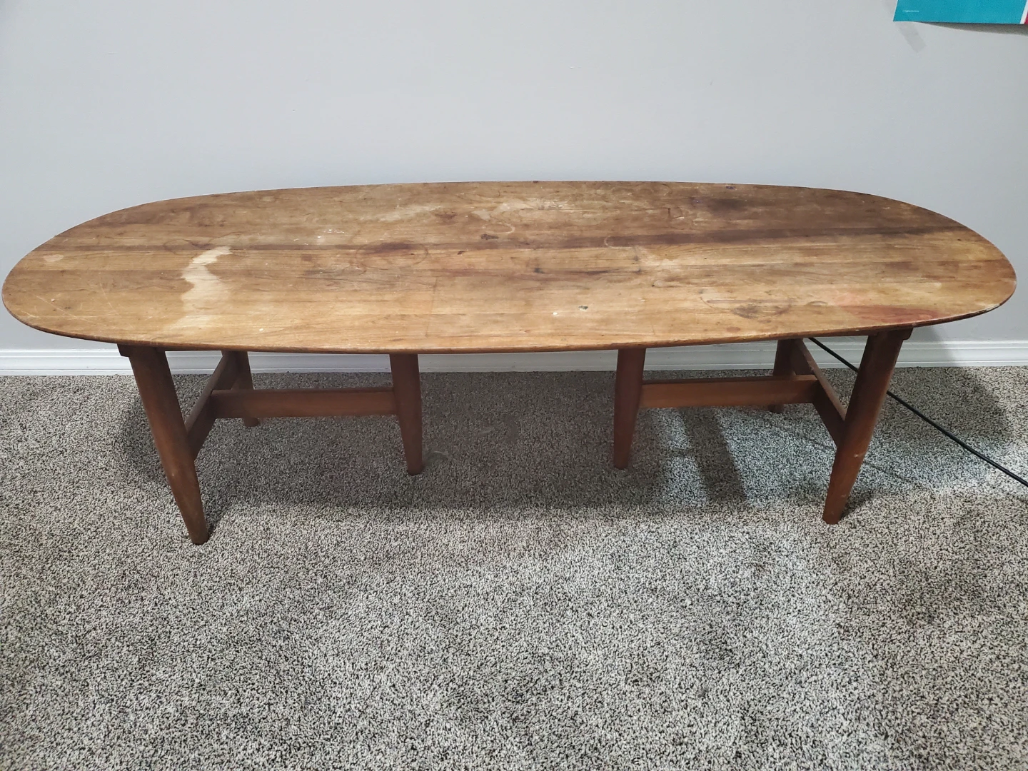 Very sturdy TV stand/ coffee table