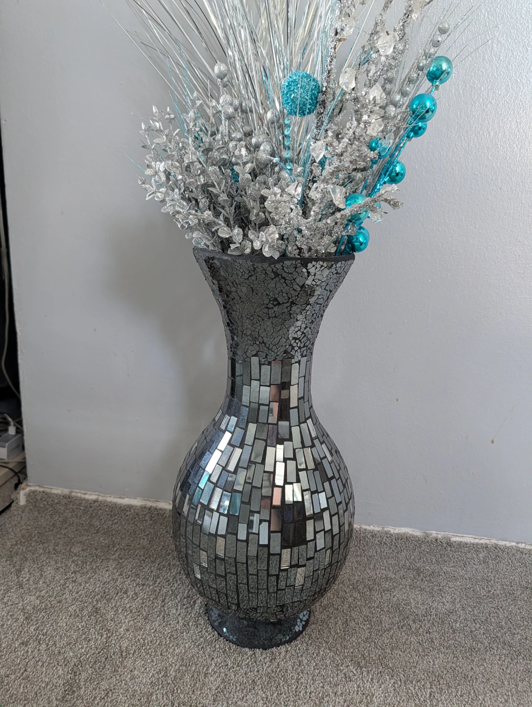 Mosaic Decorative Vase with Floral Arrangement - photo 5