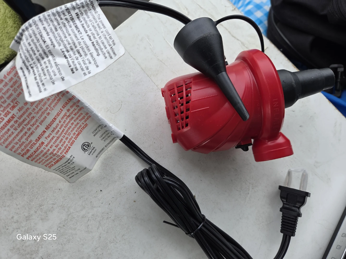 Coleman Red Electric Air Pump - photo 3