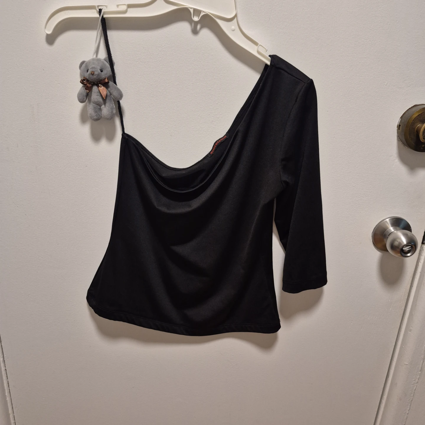 Black One-Shoulder Top - MISDEMEANOR Size L