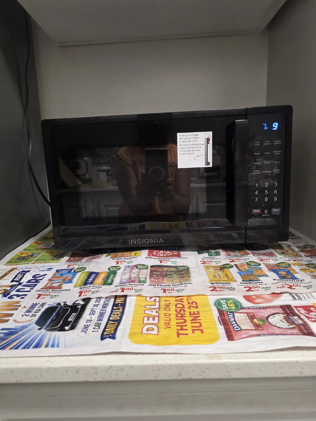 Insignia Black Microwave - photo 3