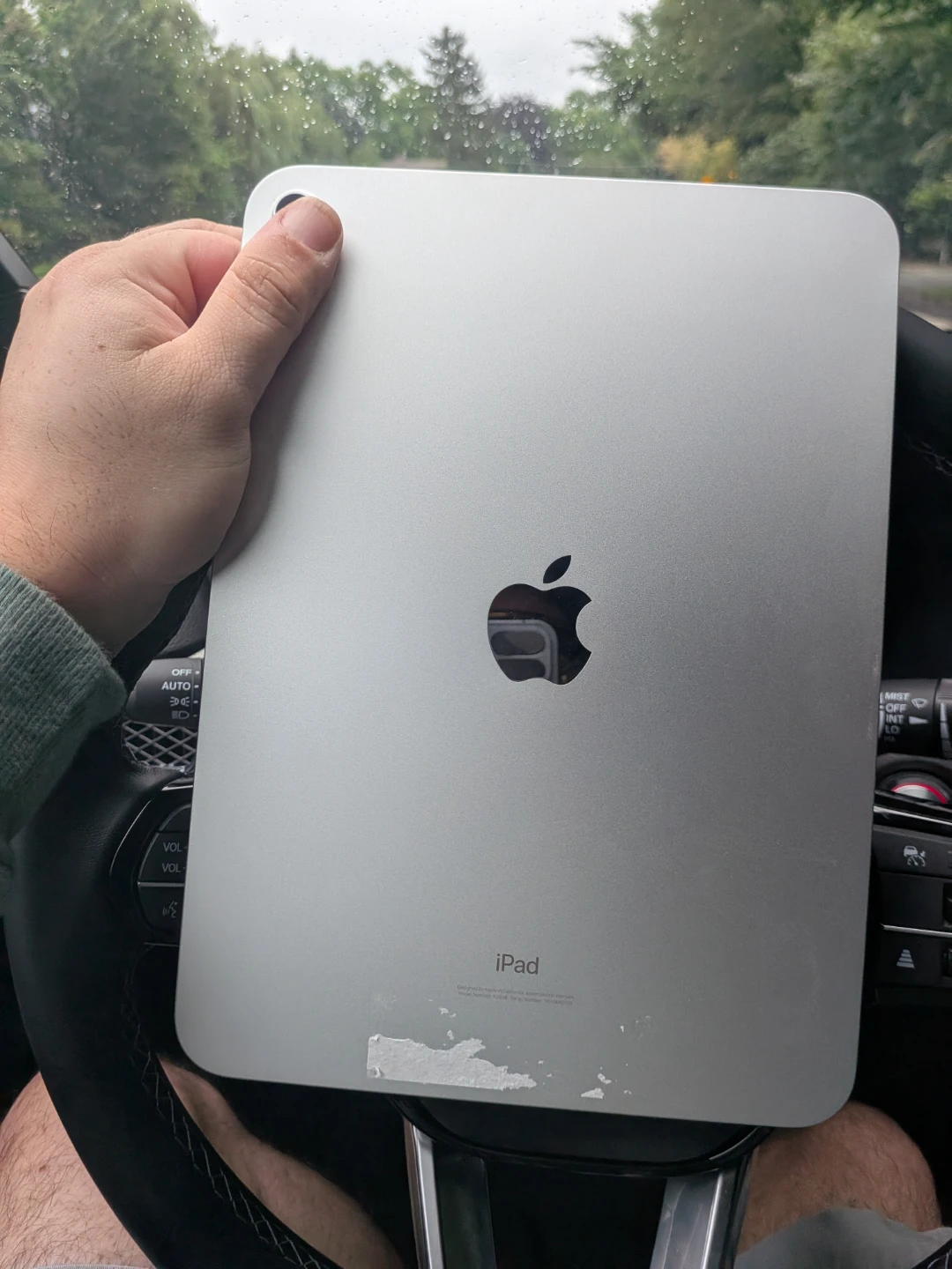 Apple iPad 10th Gen 64GB - photo 3