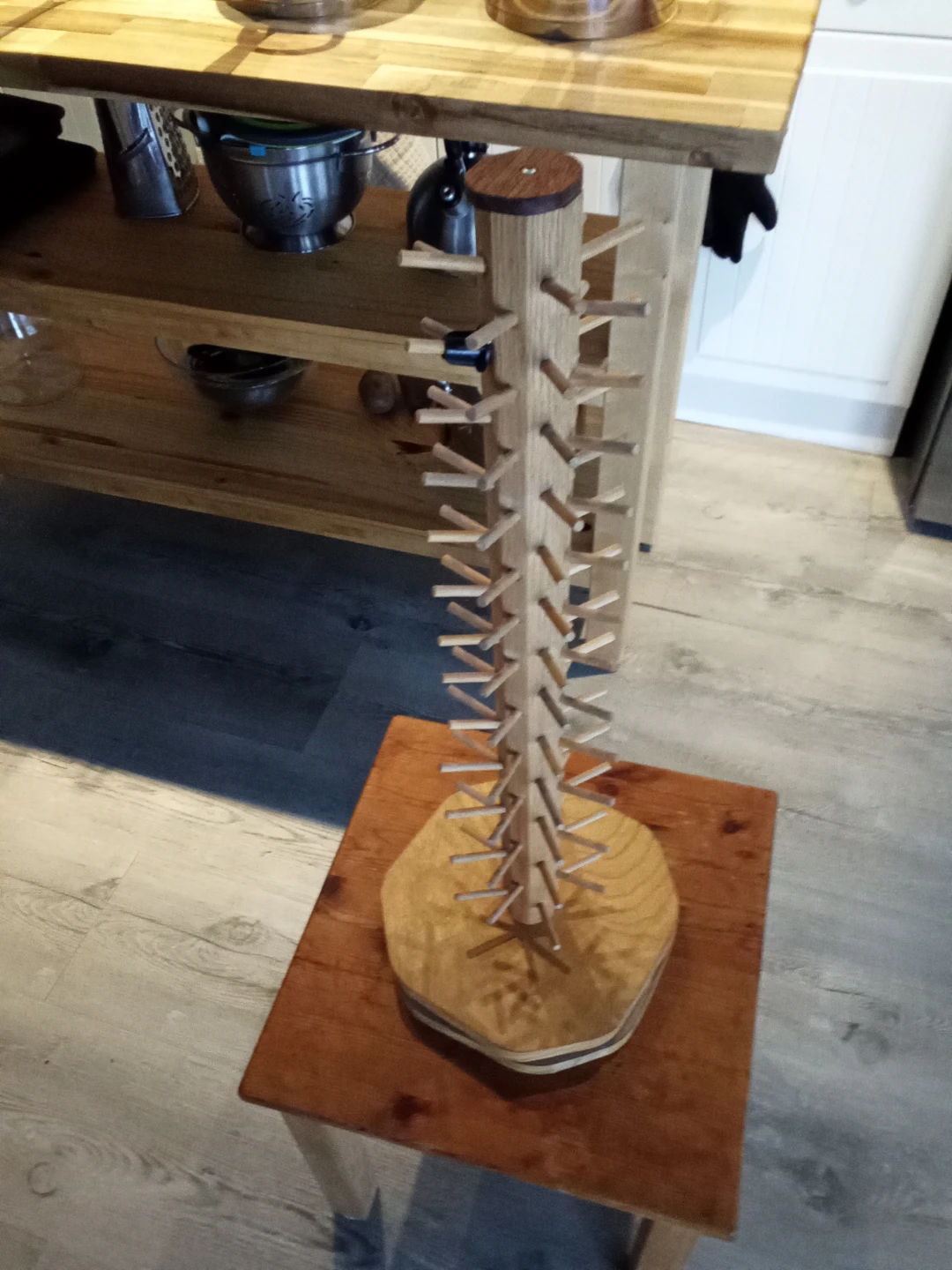 Wooden Bobbin Stand Handmade - photo 2