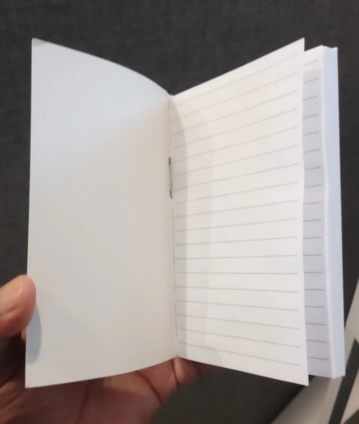 Mini Notepad w/pen holder - photo 2
