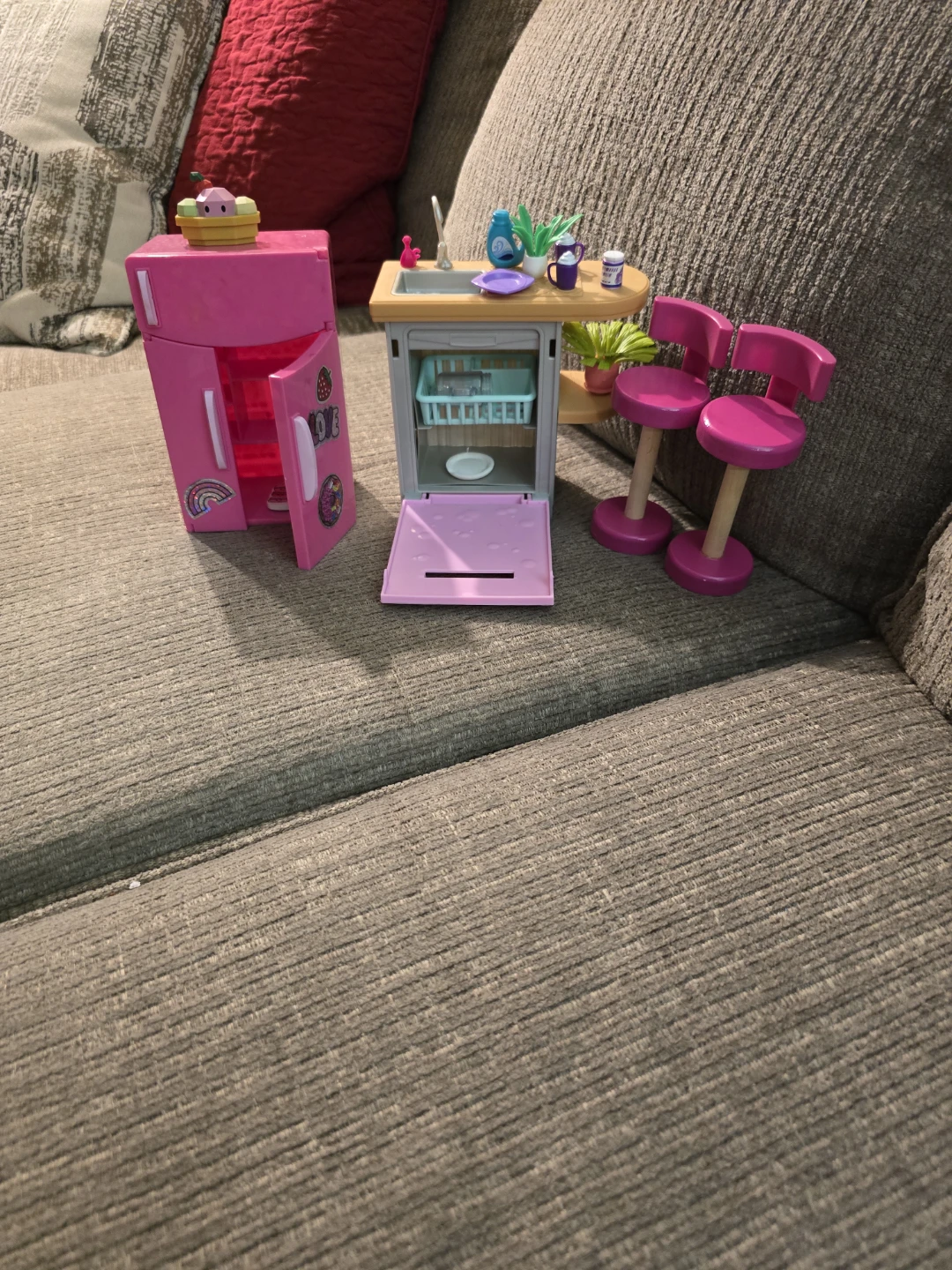 Pink dollhouse Kitchen Set with Refrigerator and Sink - photo 3