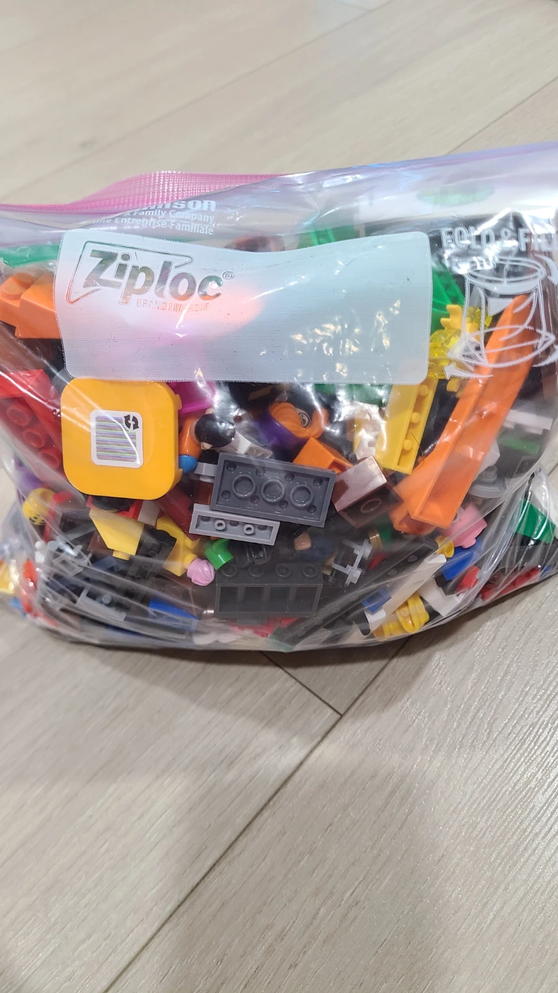 Bag of Assorted LEGO, Building Pieces,  Accessories &  Baseplate - photo 2