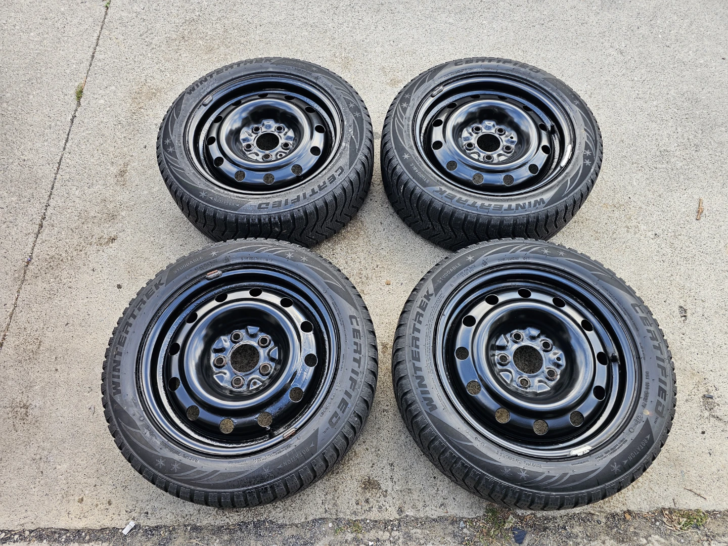 HONDA CIVIC WINTER TIRES ON STEEL RIMS