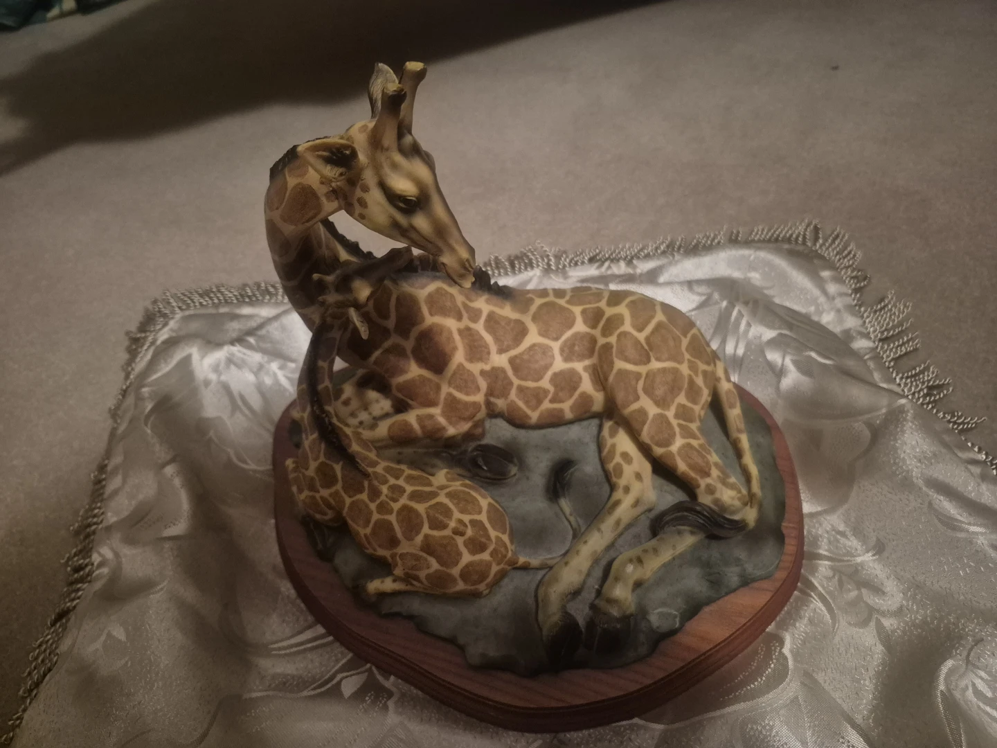 Giraffe Figurine Set - photo 4