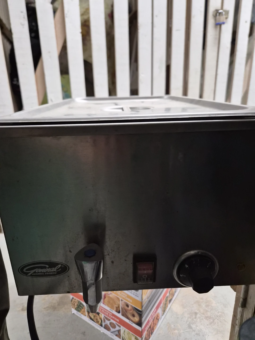 General Equipment Steam Table Food Warmer with Lid - photo 3