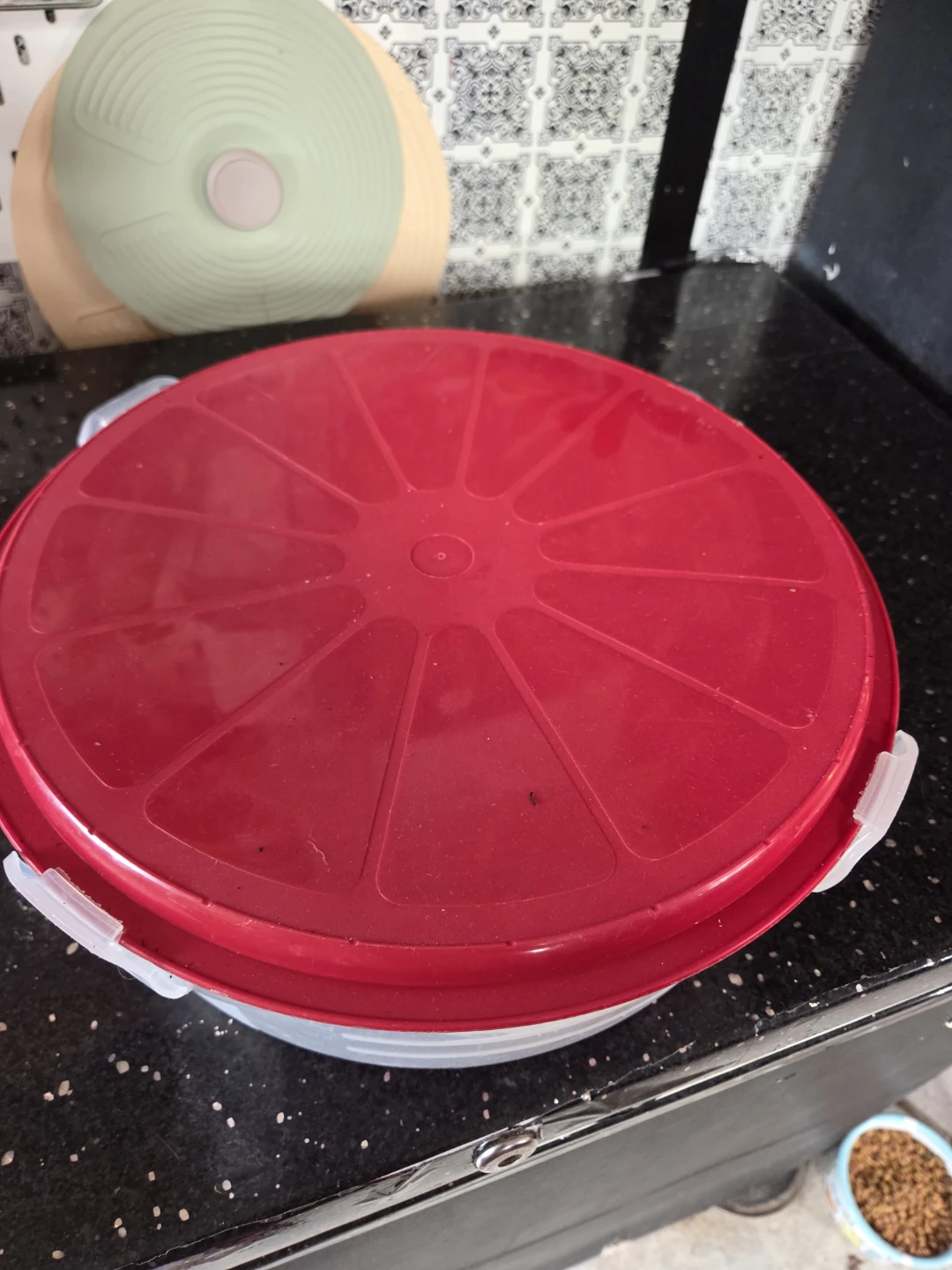 Clear Plastic Cake Carrier with Red Lid - photo 2