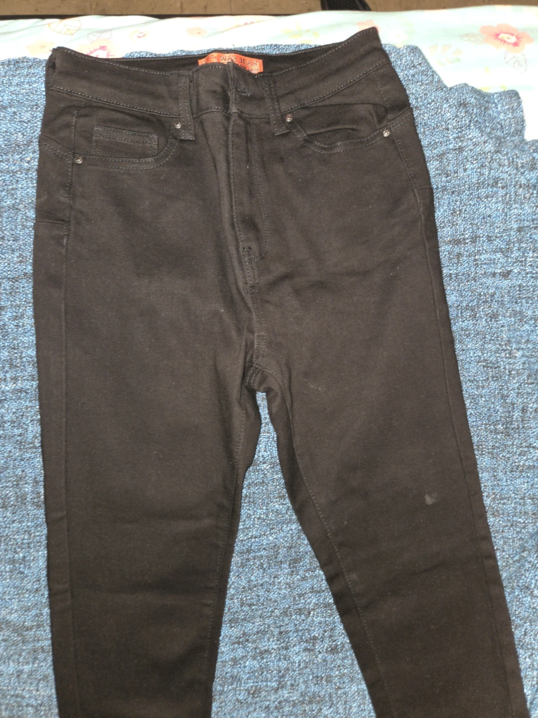 Black Skinny Jeans