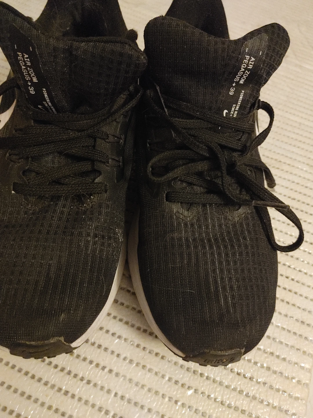 Nike Air Zoom Pegasus 39 Black Running Shoes