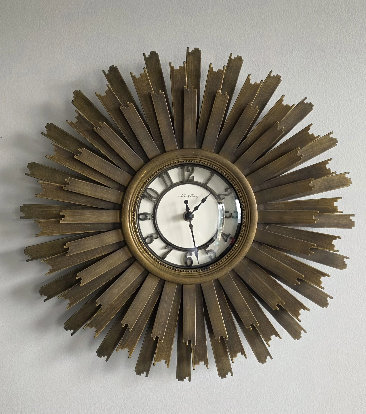 Sunburst Wall Clock - retro mcm design.