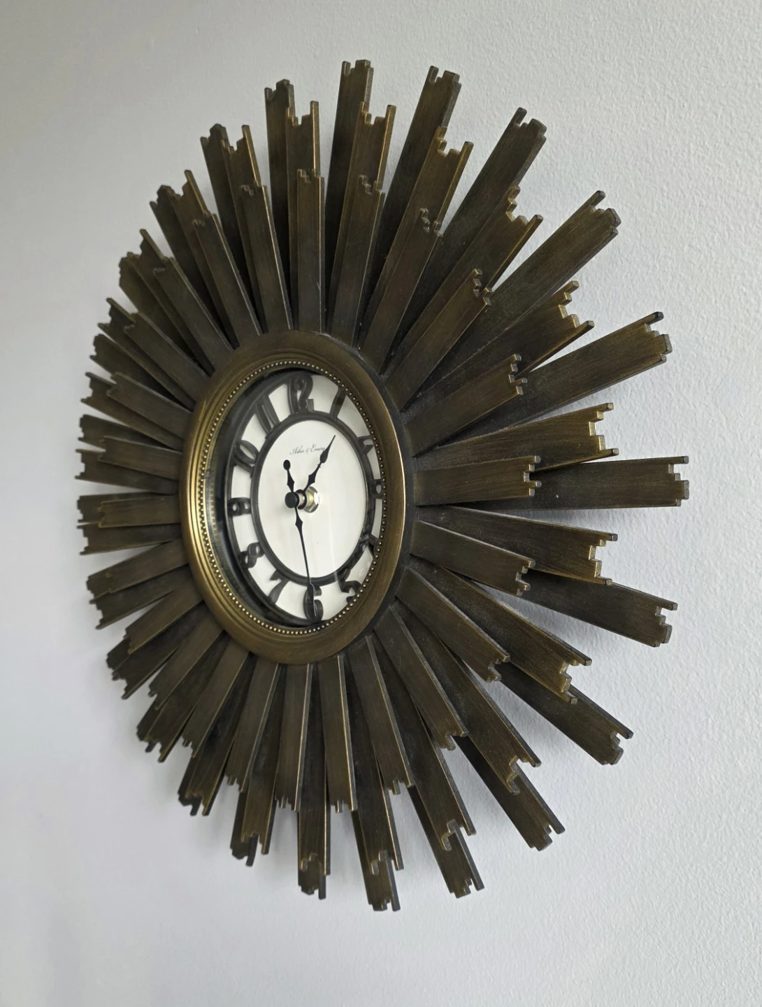 Sunburst Wall Clock - retro mcm design. - photo 2