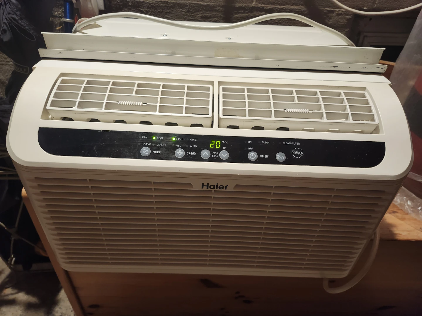 Haier Window Air Conditioner 6000 BTU - photo 2